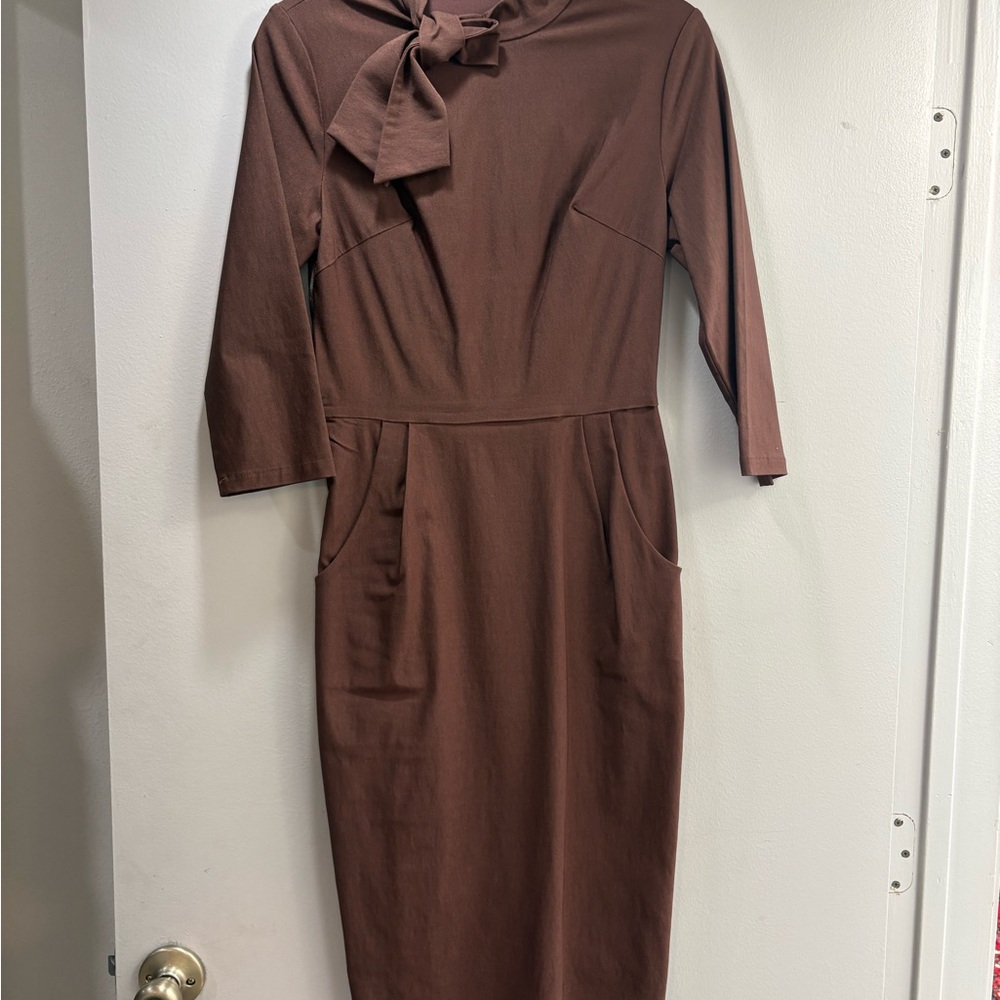 Women's Brown Midi Vintage Tie-Neck Dress with Pockets